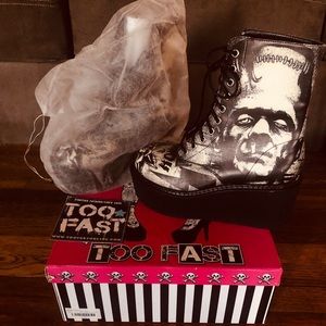 Women’s platform combat boots